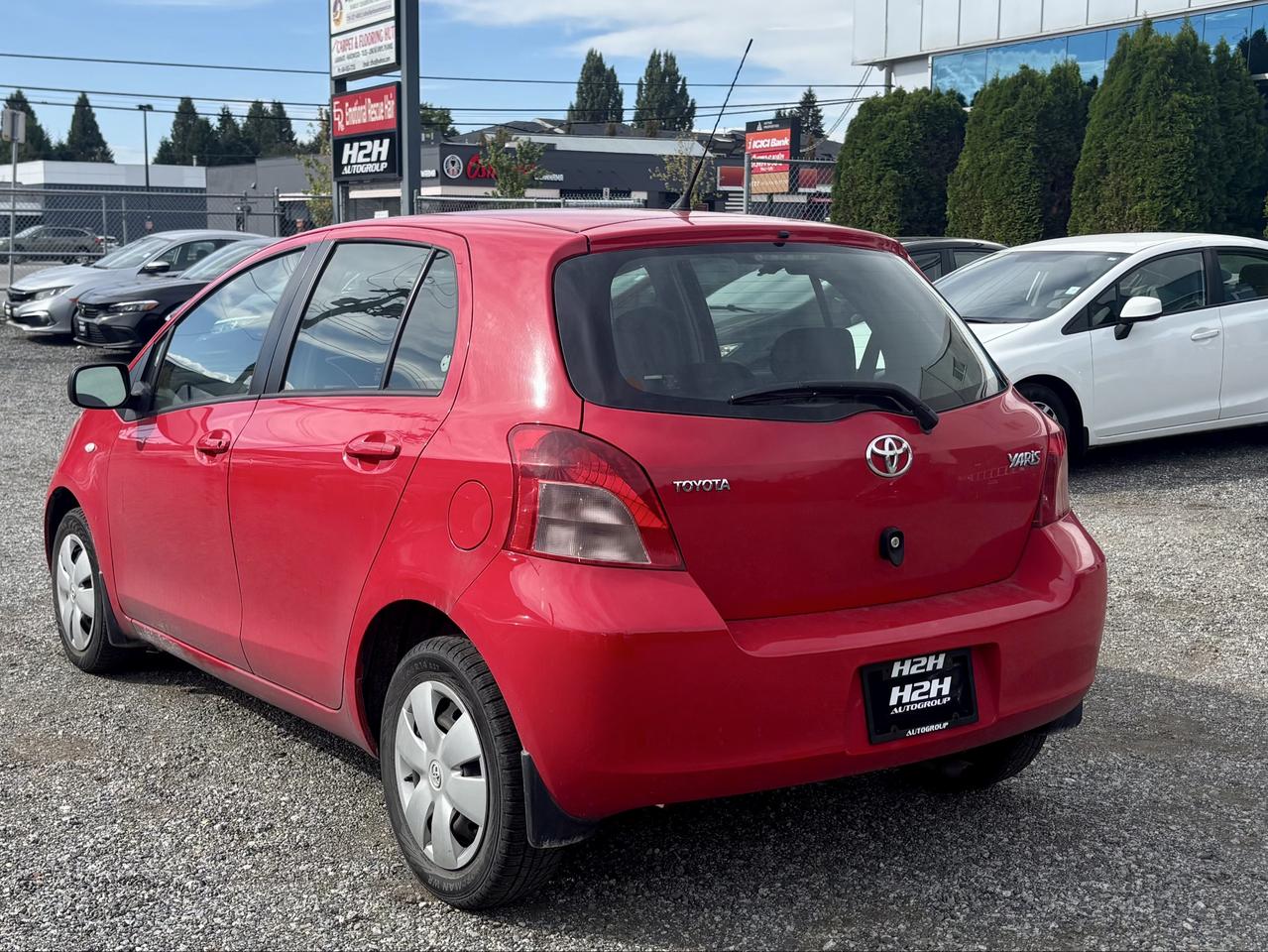2007 Toyota Yaris FINANCING AVAILABLE Photo7