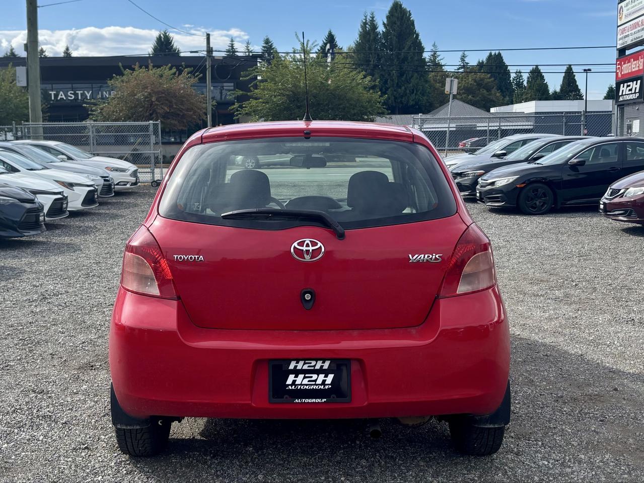 2007 Toyota Yaris FINANCING AVAILABLE Photo6