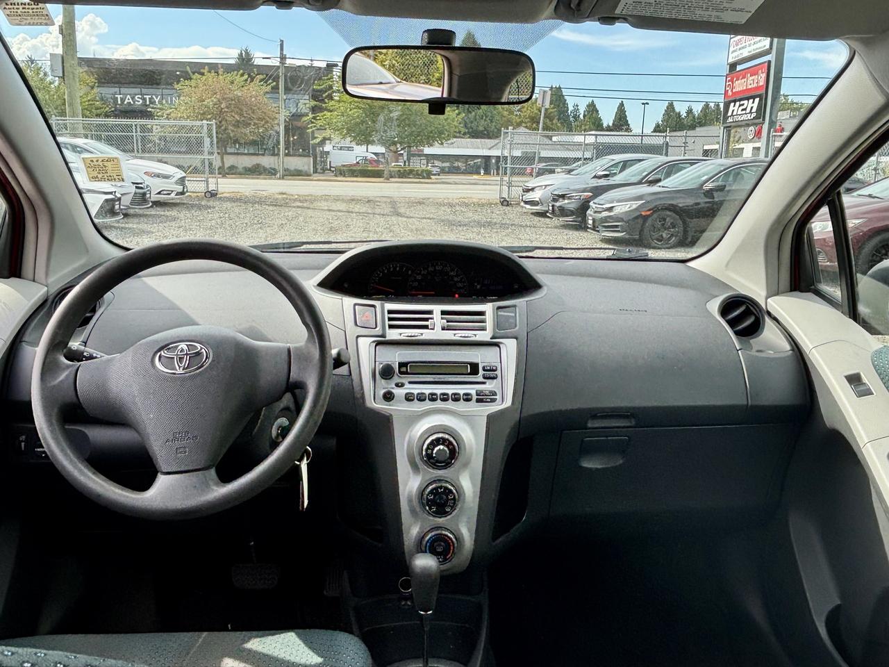 2007 Toyota Yaris FINANCING AVAILABLE Photo9
