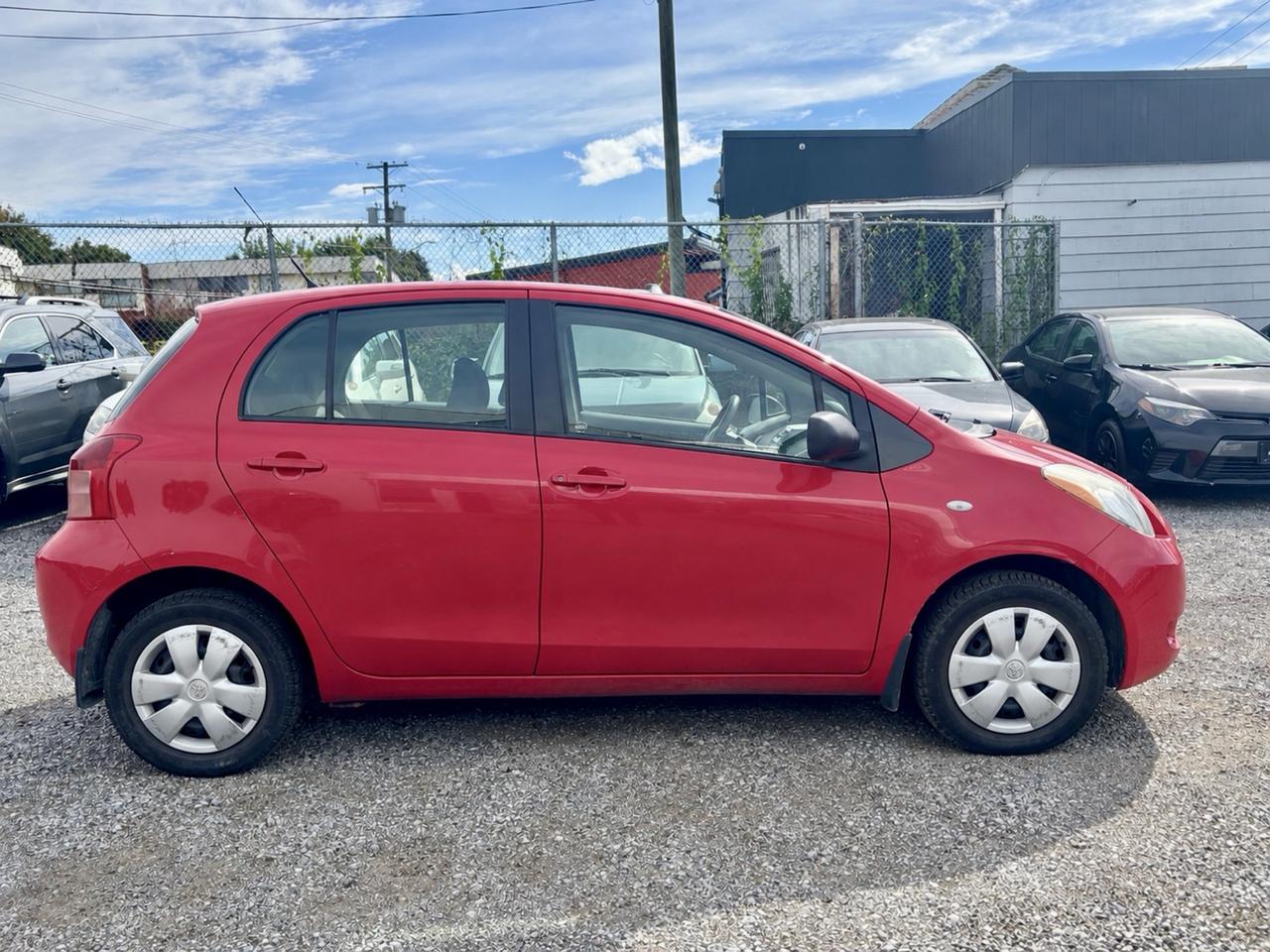2007 Toyota Yaris FINANCING AVAILABLE Photo4