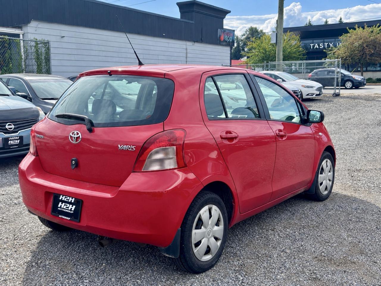 2007 Toyota Yaris FINANCING AVAILABLE Photo5