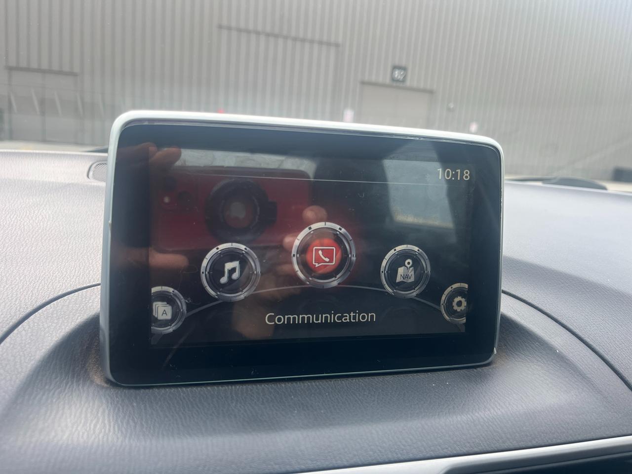 2015 Mazda MAZDA3 4dr Sdn Auto GS Photo