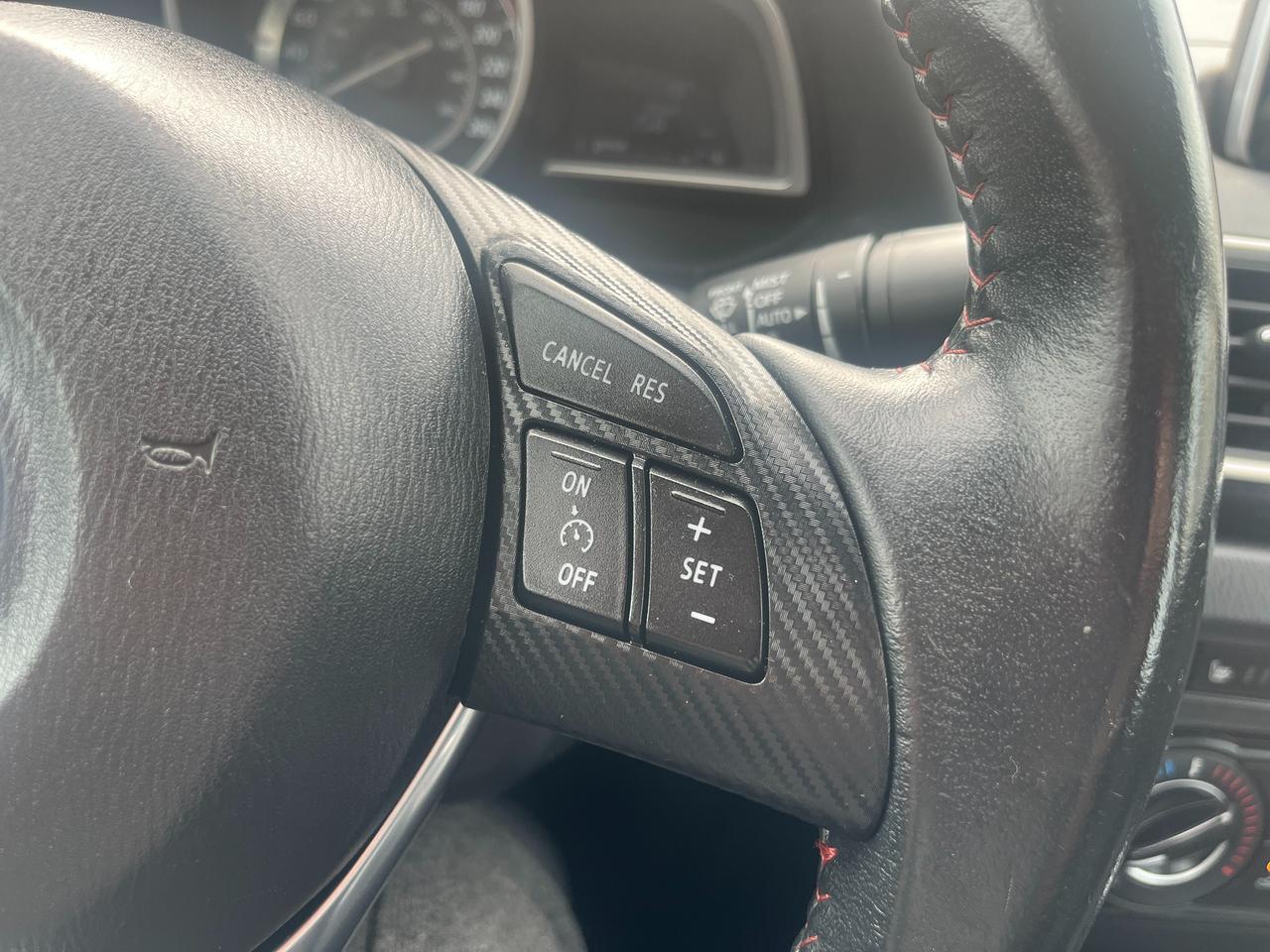 2015 Mazda MAZDA3 4dr Sdn Auto GS Photo