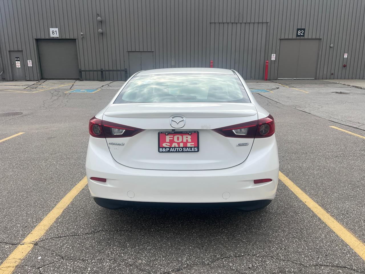 2015 Mazda MAZDA3 4dr Sdn Auto GS Photo