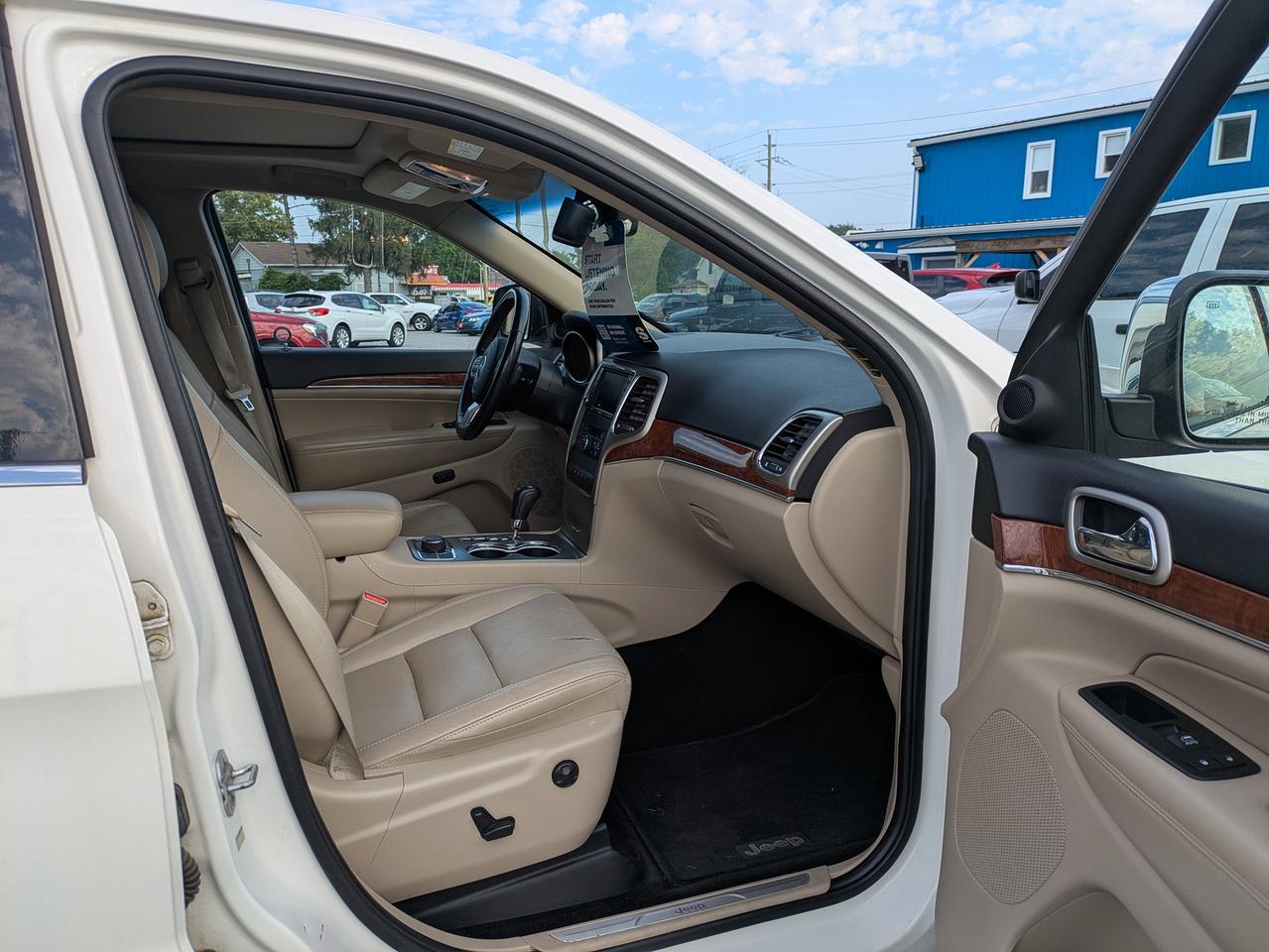 2011 Jeep Grand Cherokee 4WD 4Dr Limited Photo