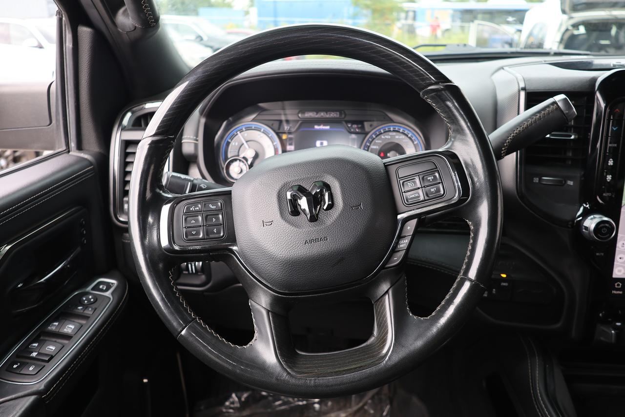 2022 RAM 3500 Limited - NO ACCIDENTS | CARPPLAY | VENT | 4WD Photo