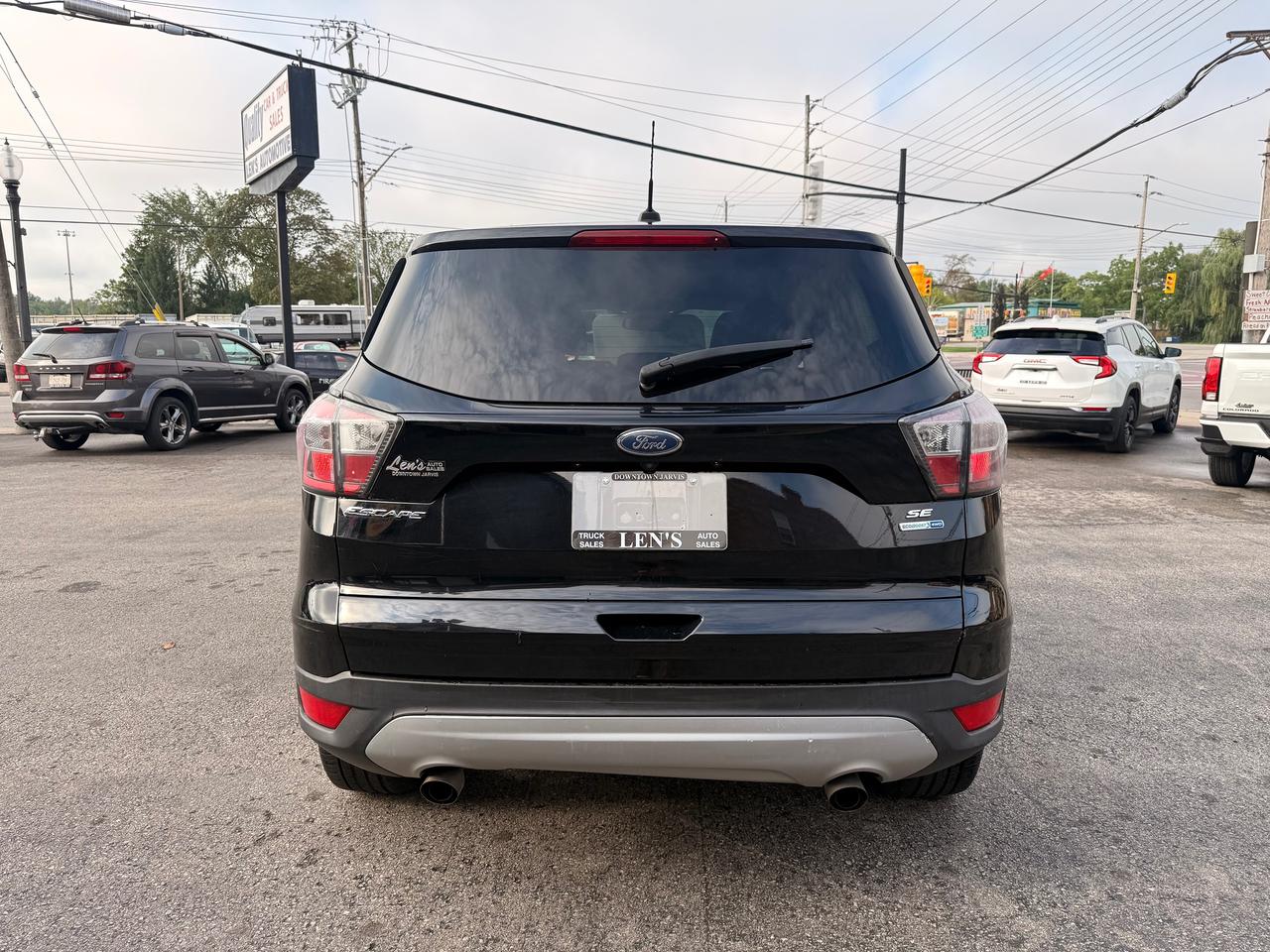 2017 Ford Escape SE Photo