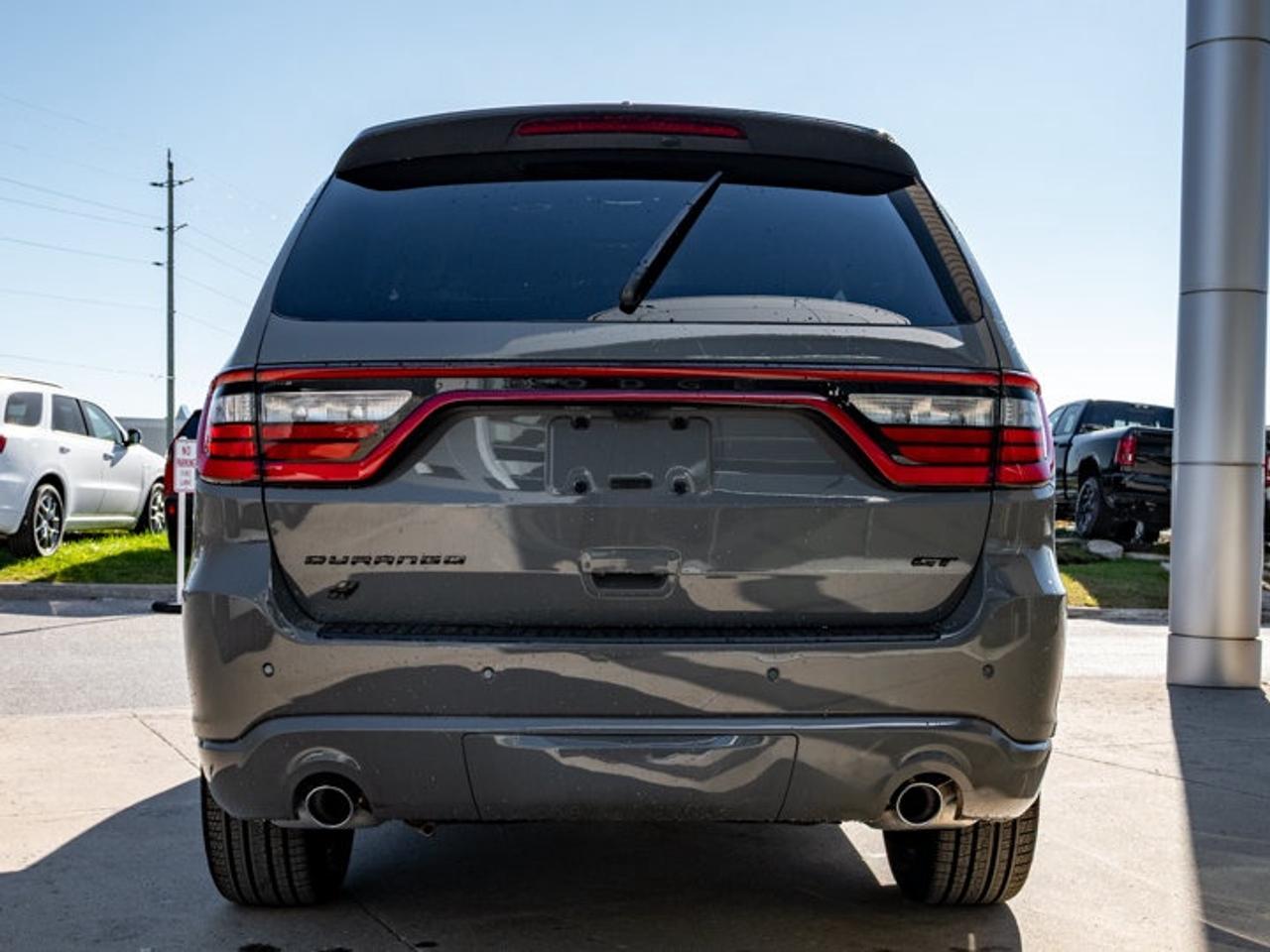 2027 Dodge Durango GT HEMI V8 Premium Photo