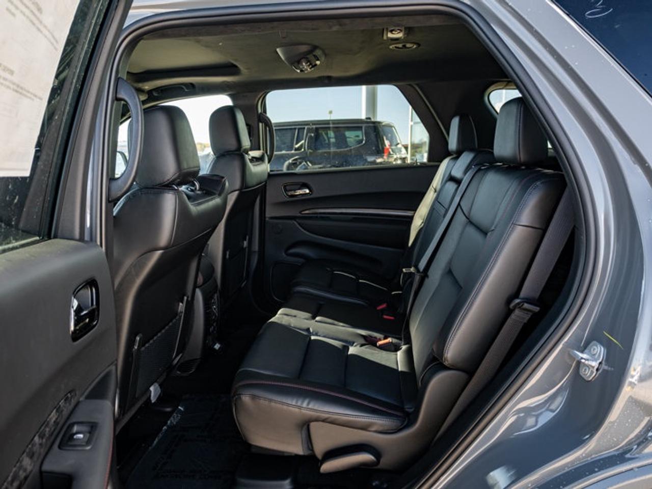 2027 Dodge Durango GT HEMI V8 Premium Photo