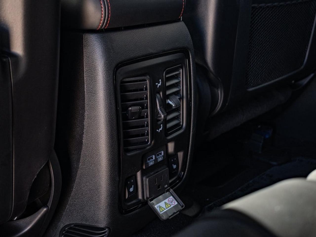2027 Dodge Durango GT HEMI V8 Premium Photo