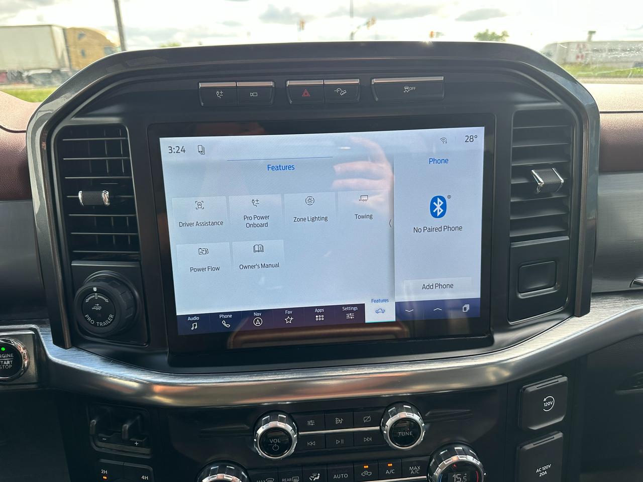 2021 Ford F-150 Lariat Photo