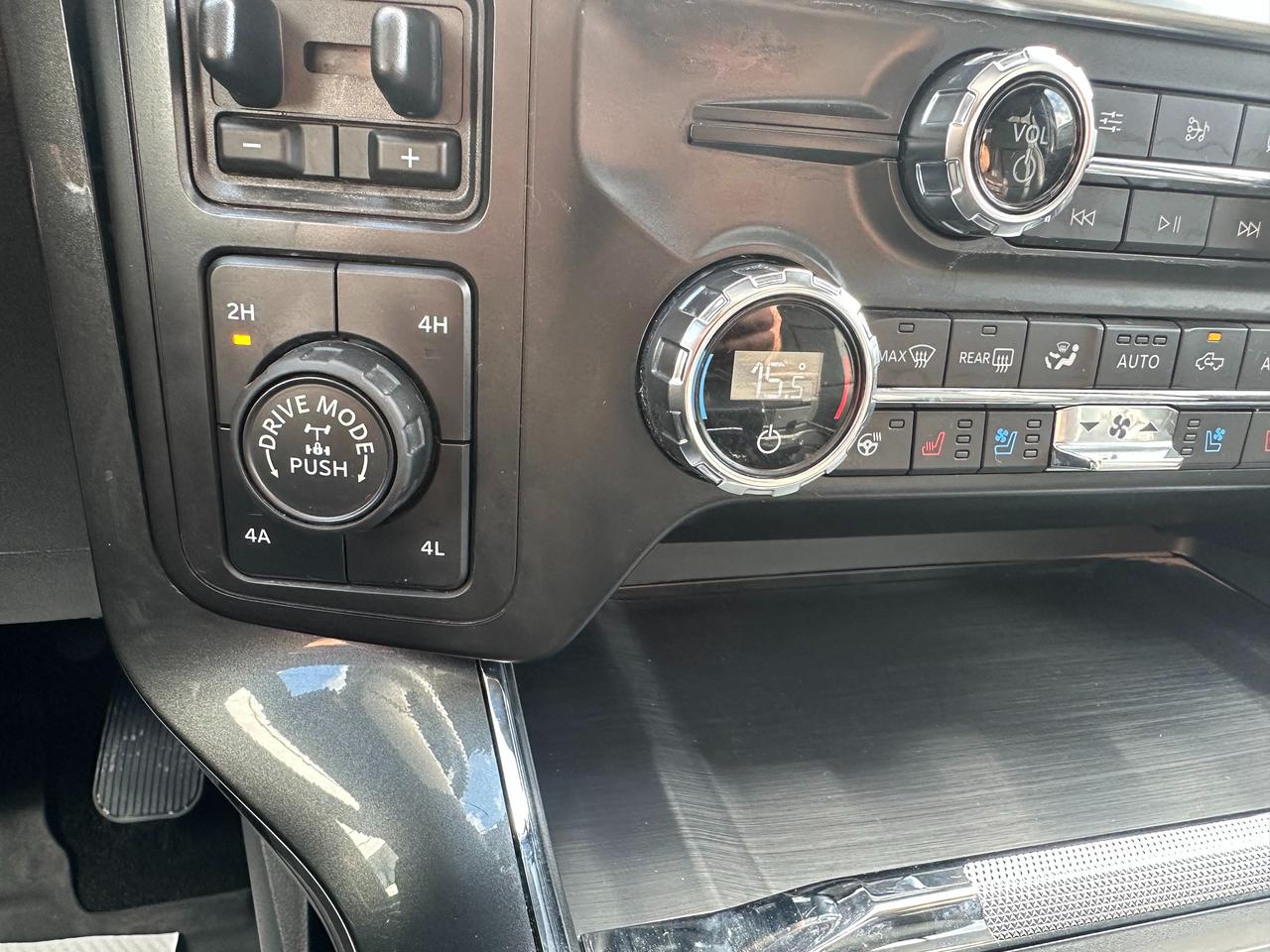 2021 Ford F-150 Lariat Photo