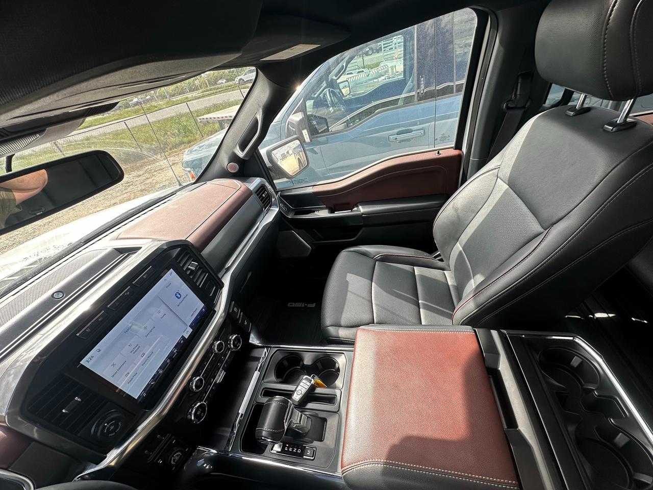 2021 Ford F-150 Lariat Photo