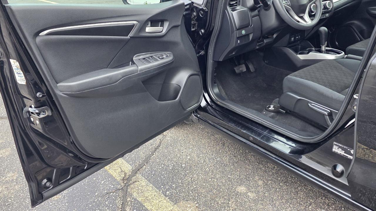 2015 Honda Fit LX Photo