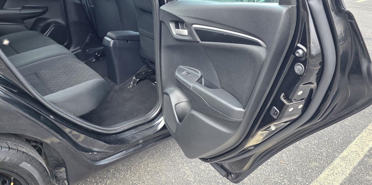 2015 Honda Fit LX Photo