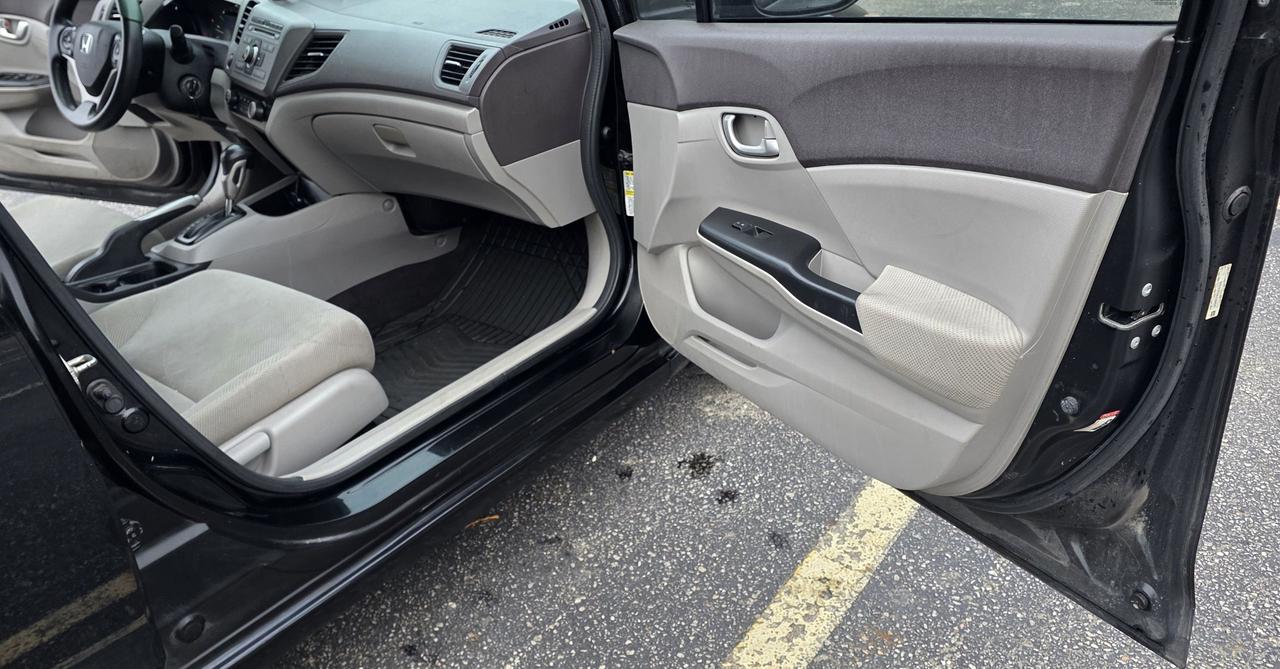 2012 Honda Civic LX Photo