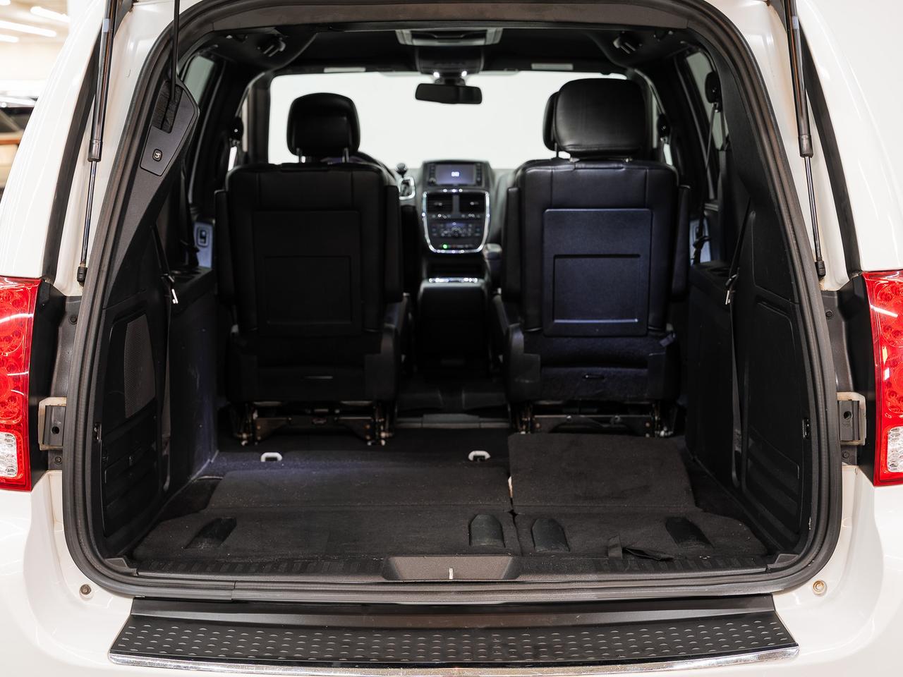 2019 Dodge Grand Caravan GT | Nav | Power Doors | Leather | Stow N' Go