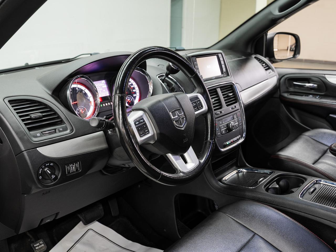 2019 Dodge Grand Caravan GT | Nav | Power Doors | Leather | Stow N' Go