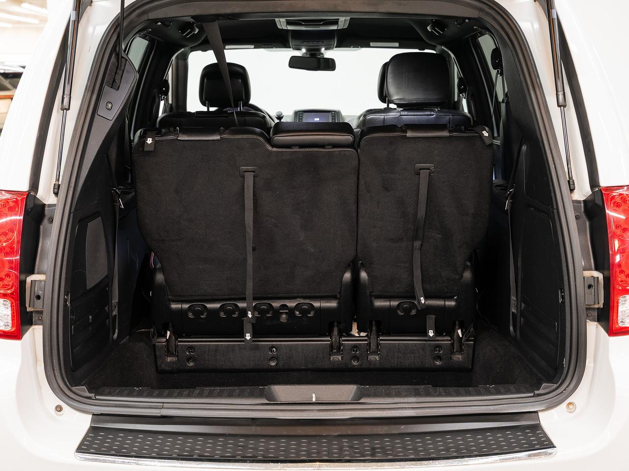 2019 Dodge Grand Caravan GT | Nav | Power Doors | Leather | Stow N' Go