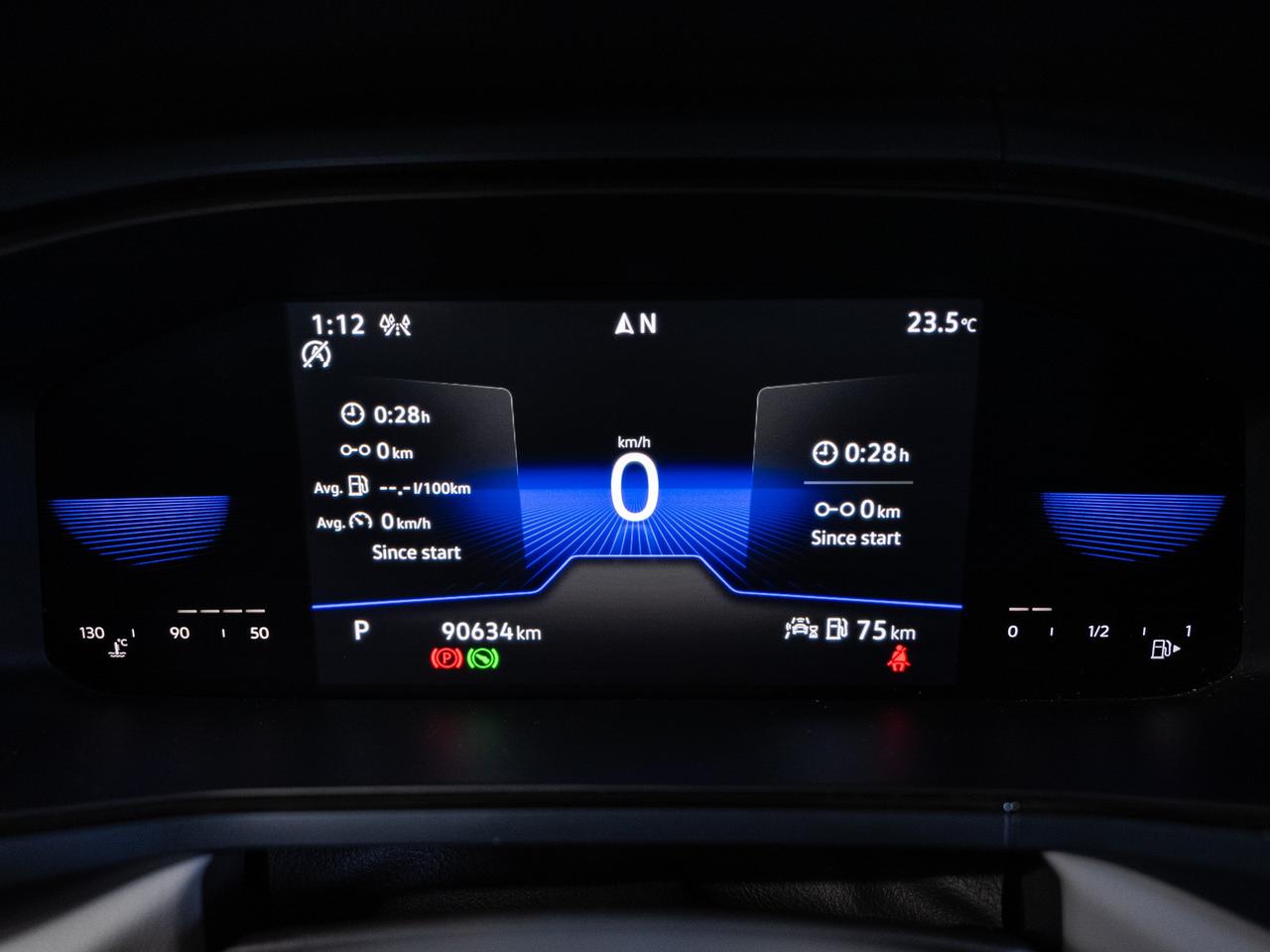 2023 Volkswagen Taos COMFORTLINE AWD | Leather | Panoroof | CarPlay Photo