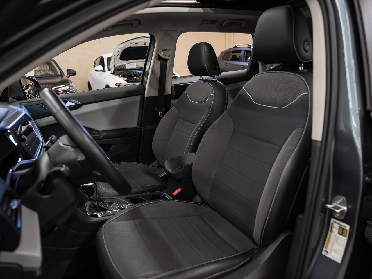 2023 Volkswagen Taos COMFORTLINE AWD | Leather | Panoroof | CarPlay