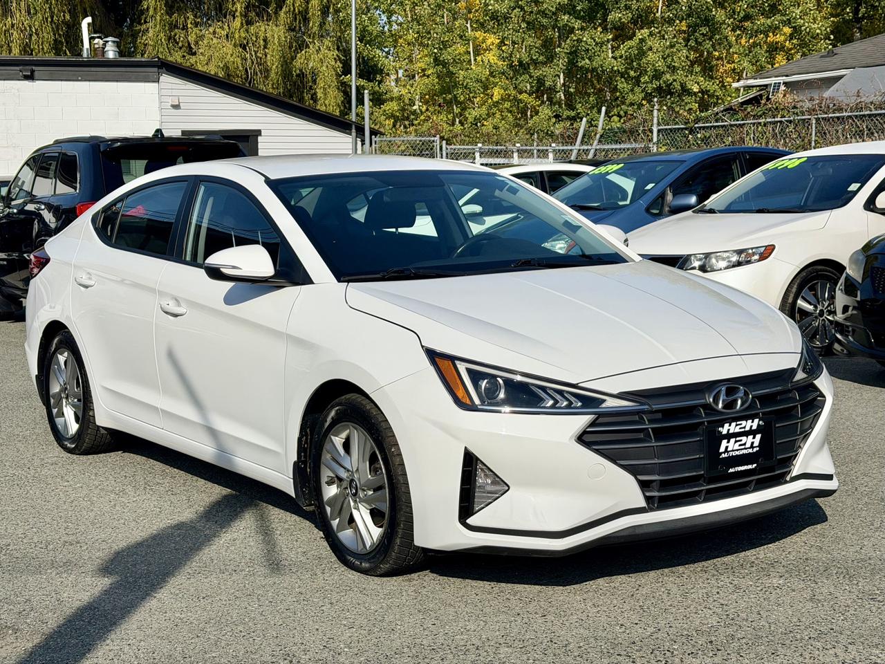 2020 Hyundai Elantra FINANCING AVAILABLE Photo4