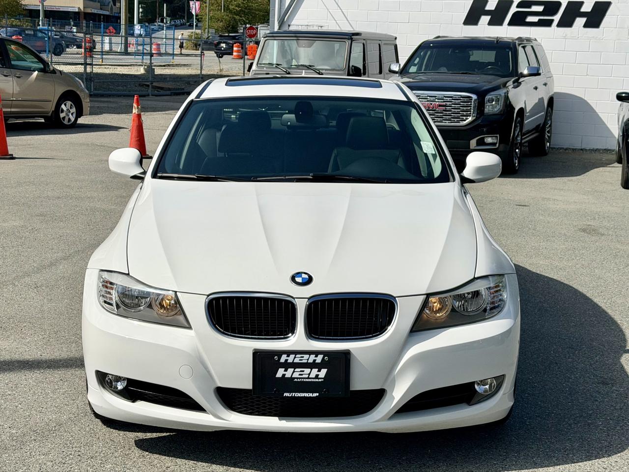 2011 BMW 3 Series FINANCING AVAILABLE Photo2