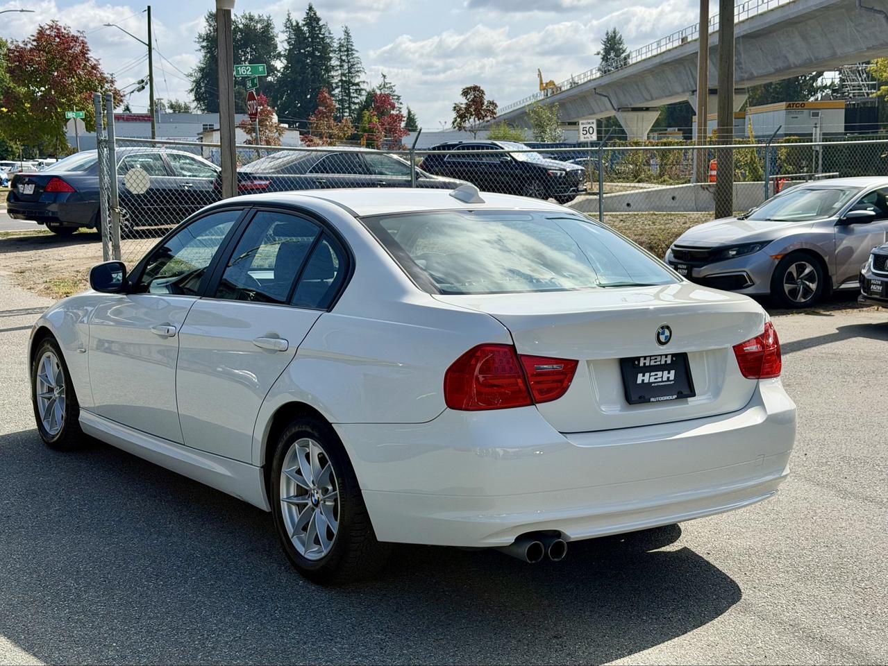 2011 BMW 3 Series FINANCING AVAILABLE Photo7