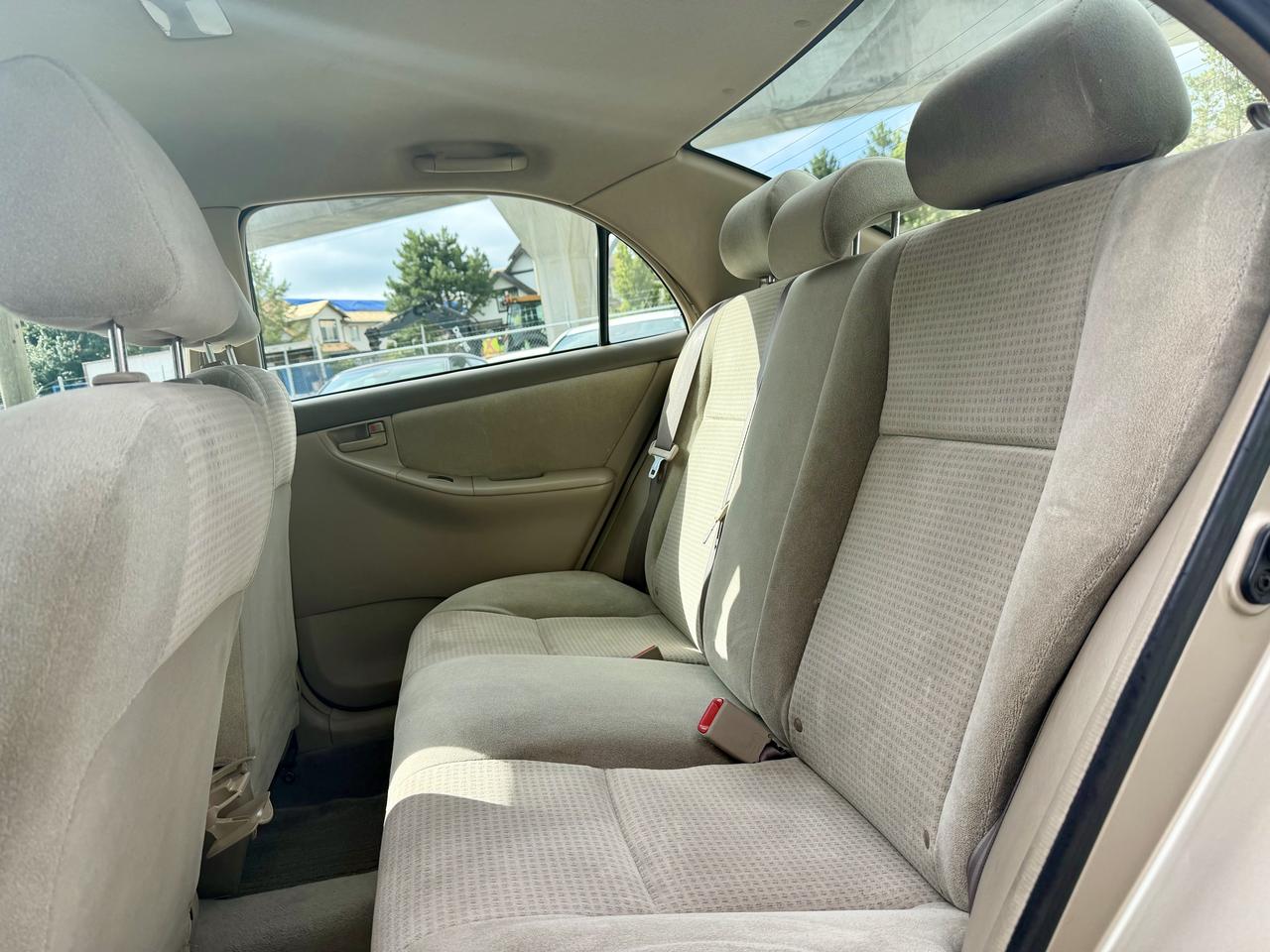 2005 Toyota Corolla FINANCING AVAILABLE Photo14