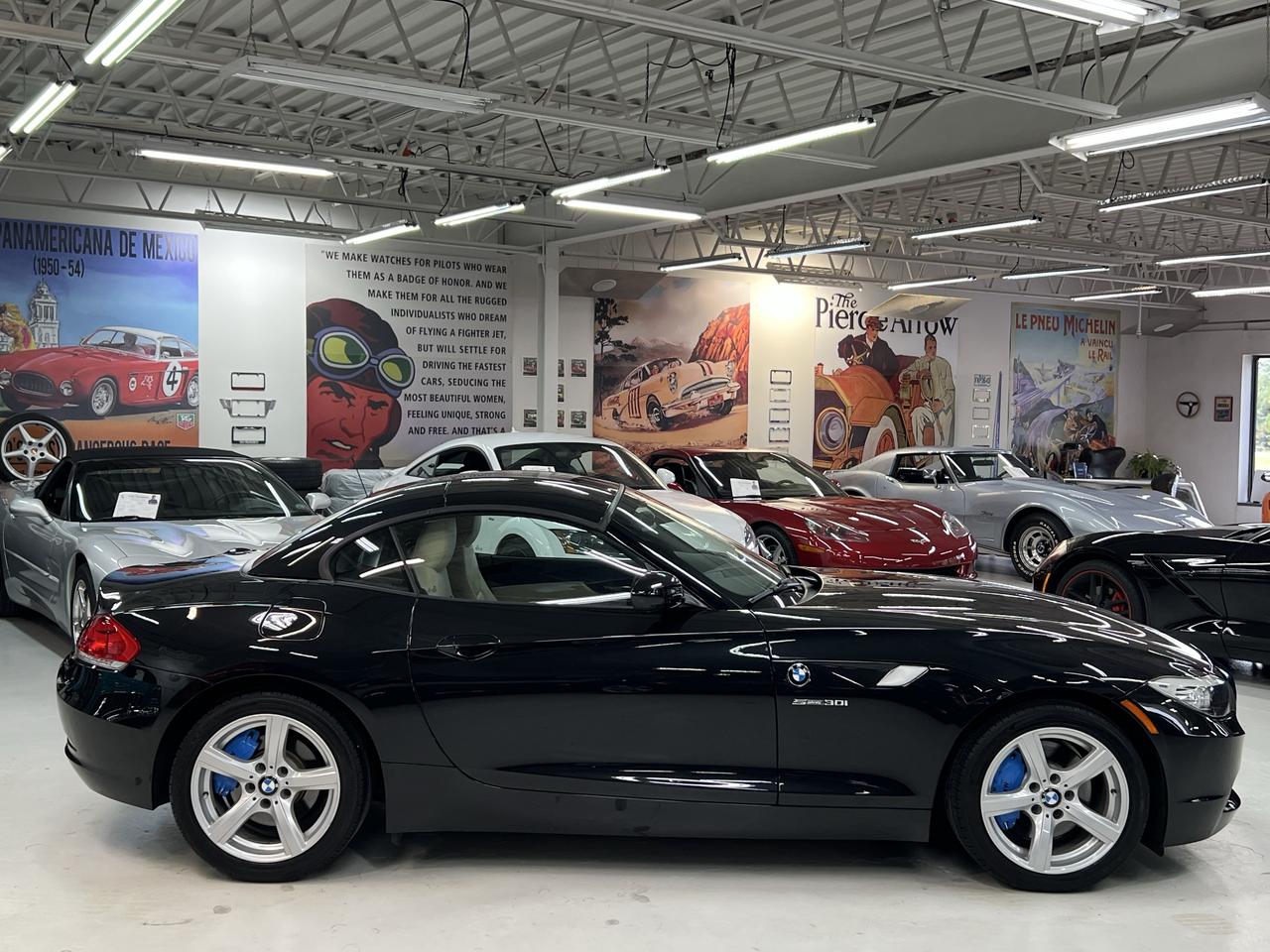 2011 BMW Z4 2dr Roadster sDrive30i Photo
