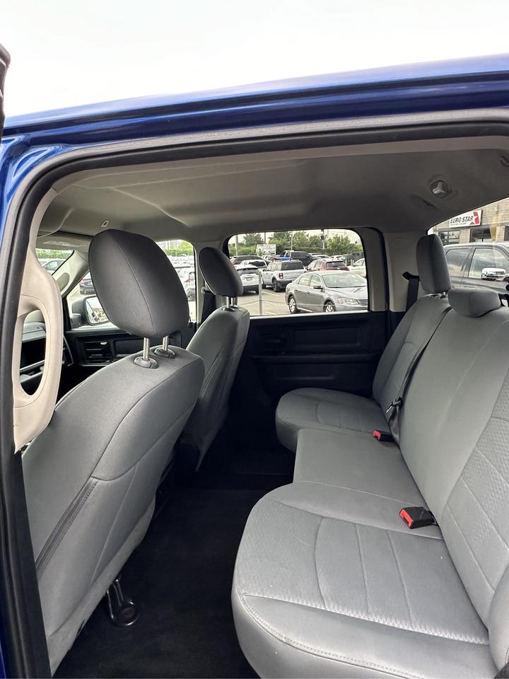 2017 RAM 1500 Express - Photo #9