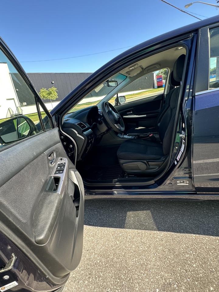 2016 Subaru Impreza 2.0i Premium Photo