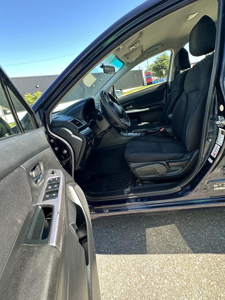 2016 Subaru Impreza 2.0i Premium Photo