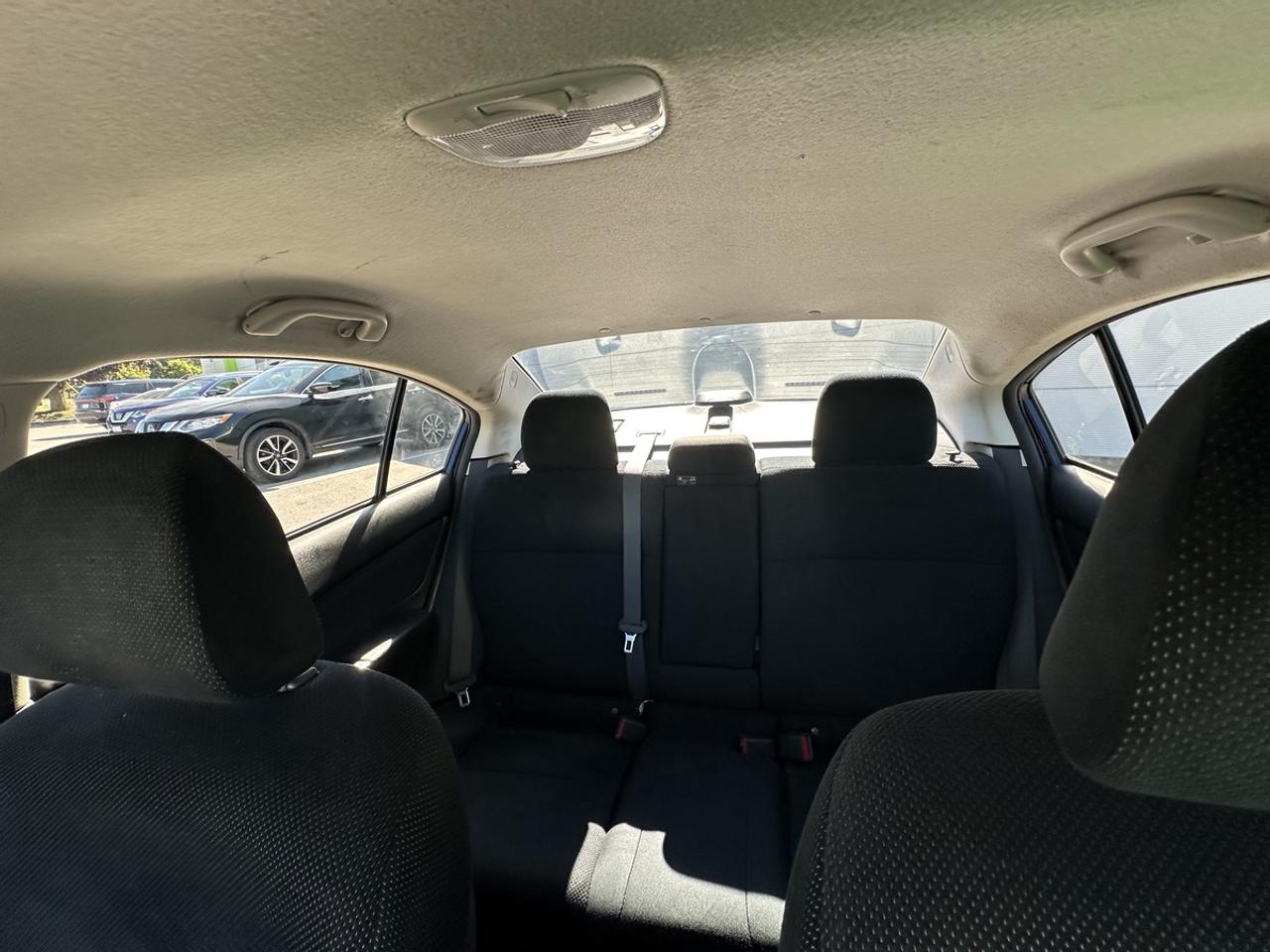 2016 Subaru Impreza 2.0i Premium Photo