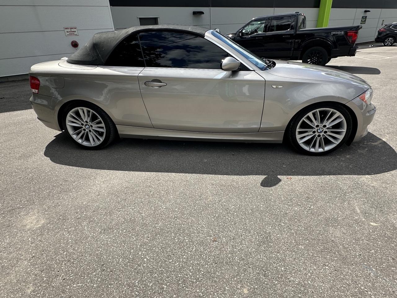 2008 BMW 1 Series 128i Photo