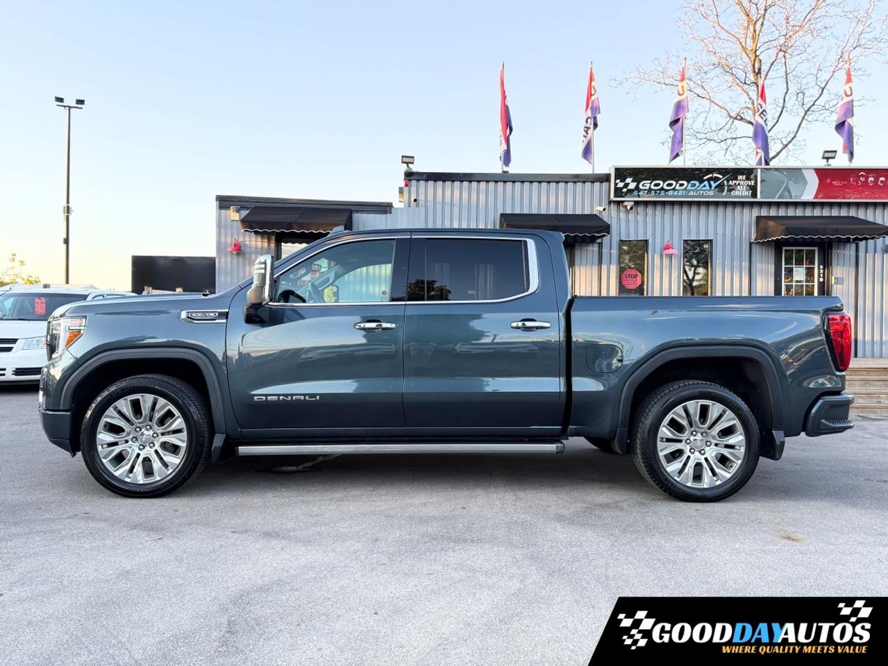 2021 GMC Sierra 1500 Denali ULTIMATE PKG CLEAN CARFAX DEALER SERVICED Photo