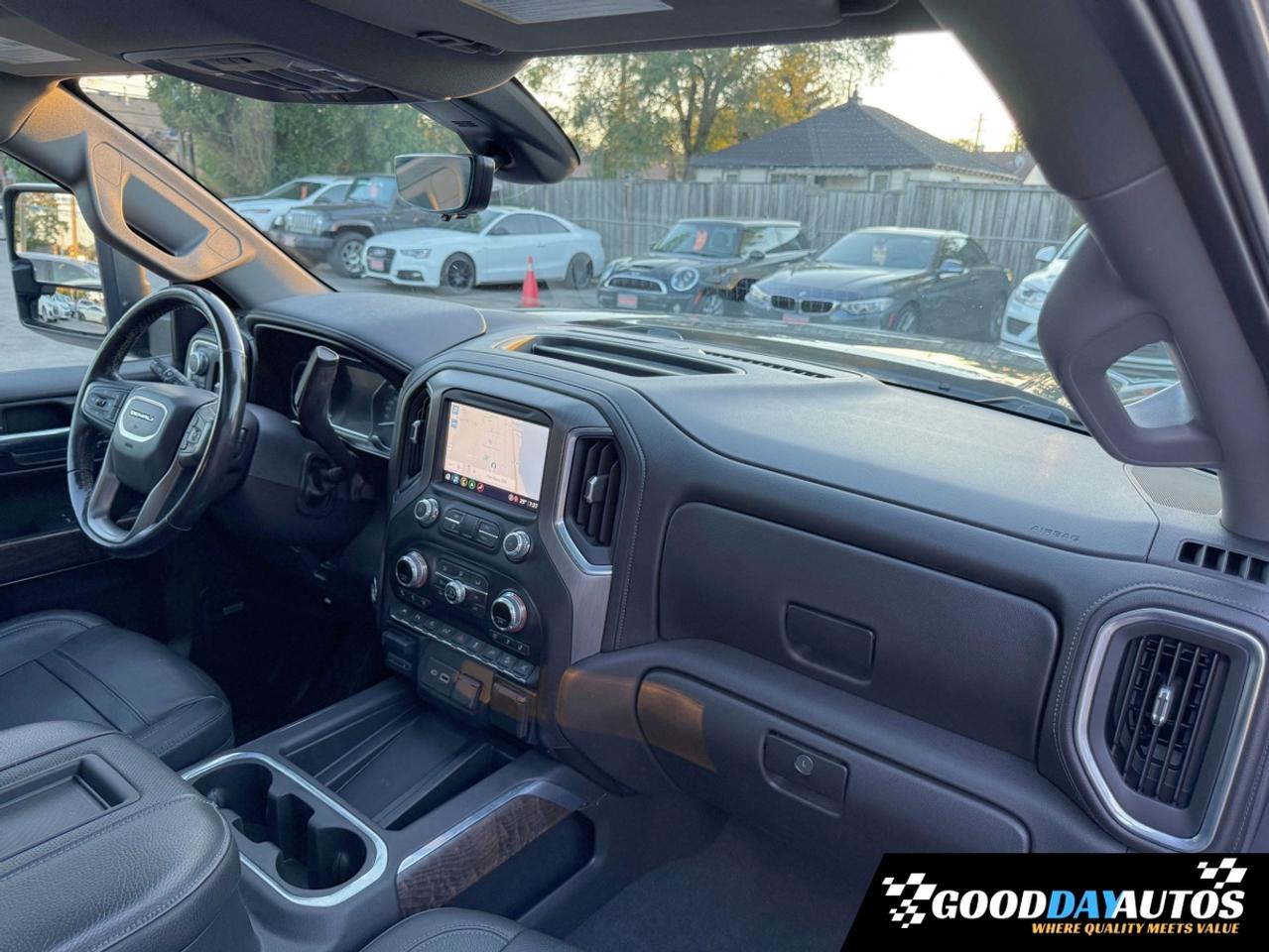 2021 GMC Sierra 1500 Denali ULTIMATE PKG CLEAN CARFAX DEALER SERVICED Photo