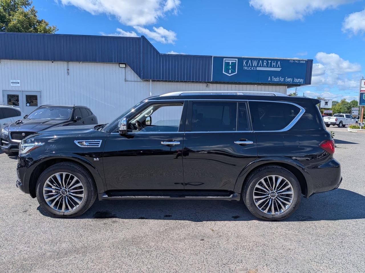 2019 Infiniti QX80 LUXE Photo