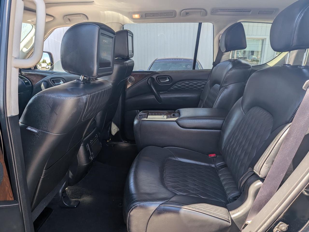 2019 Infiniti QX80 LUXE Photo