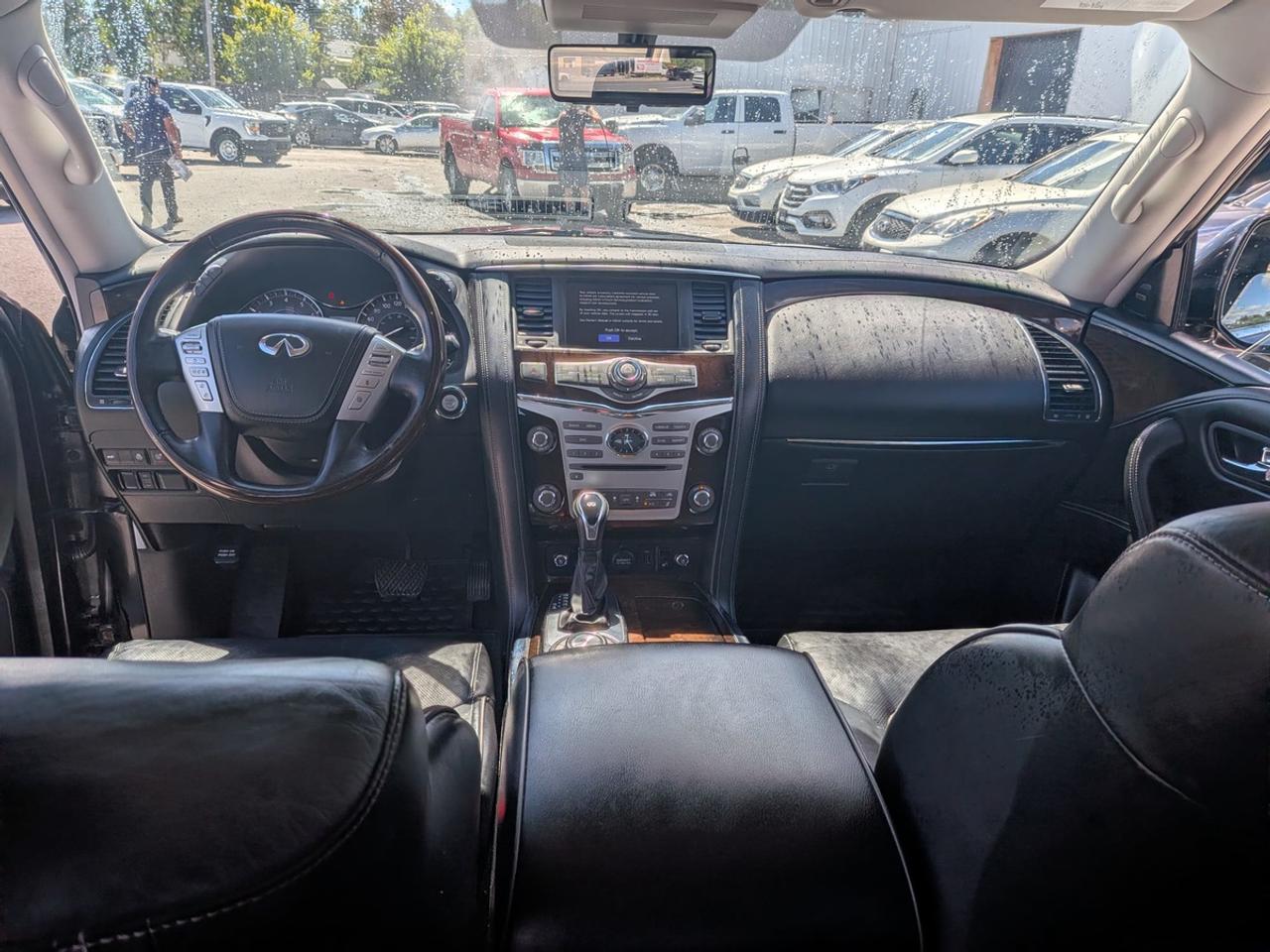 2019 Infiniti QX80 LUXE Photo