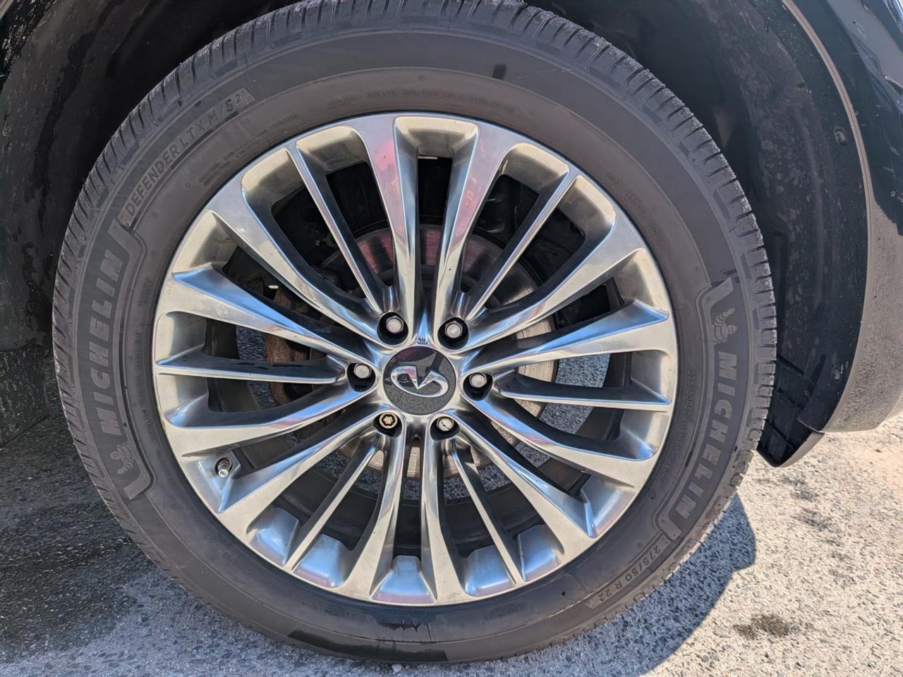 2019 Infiniti QX80 LUXE Photo
