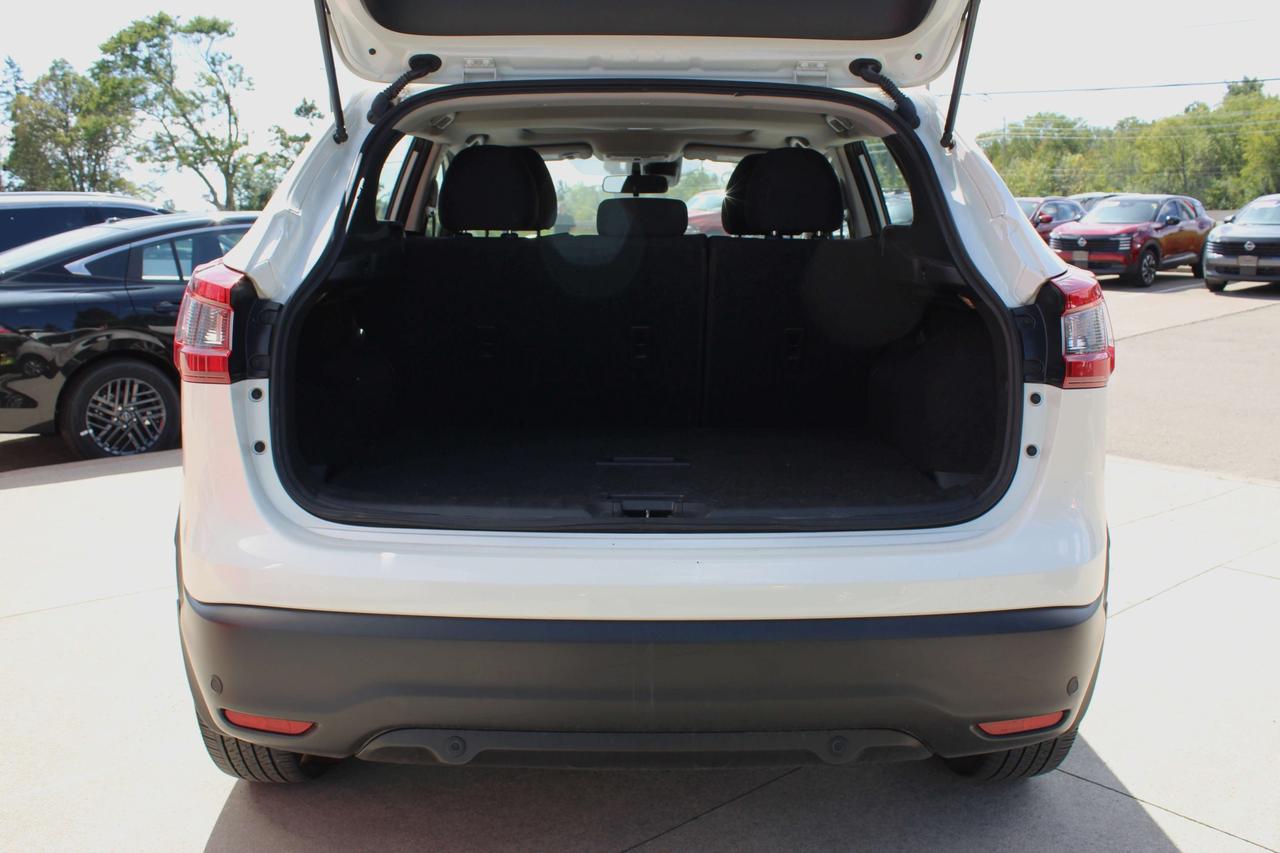 2021 Nissan Qashqai S Photo