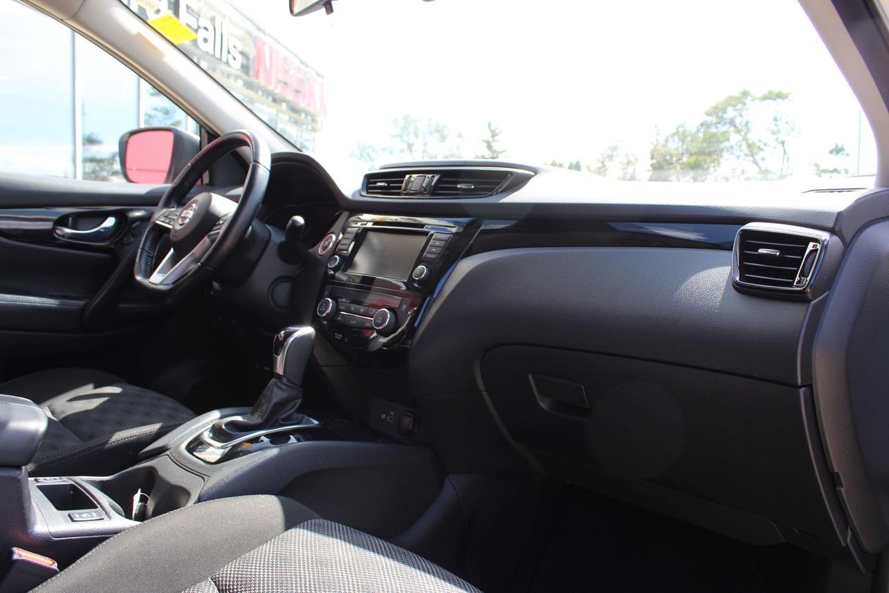 2021 Nissan Qashqai S Photo