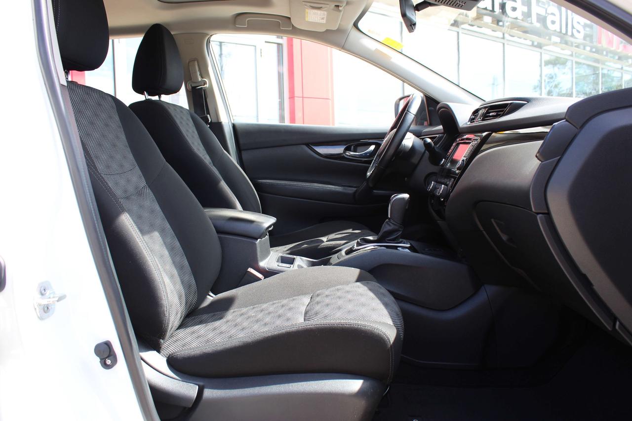 2021 Nissan Qashqai S Photo