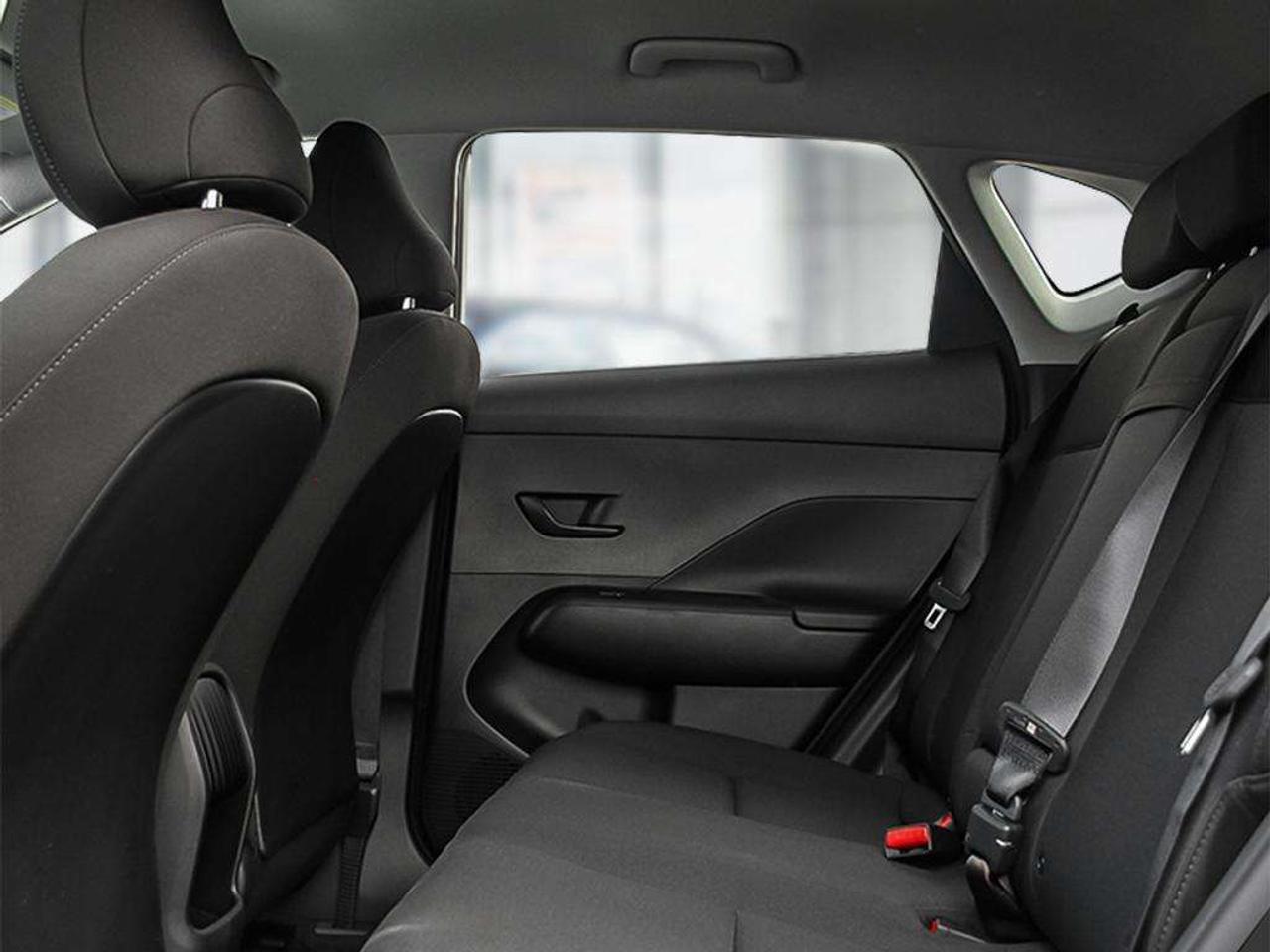 2027 Hyundai KONA 2.0L Preferred AWD demo used Photo