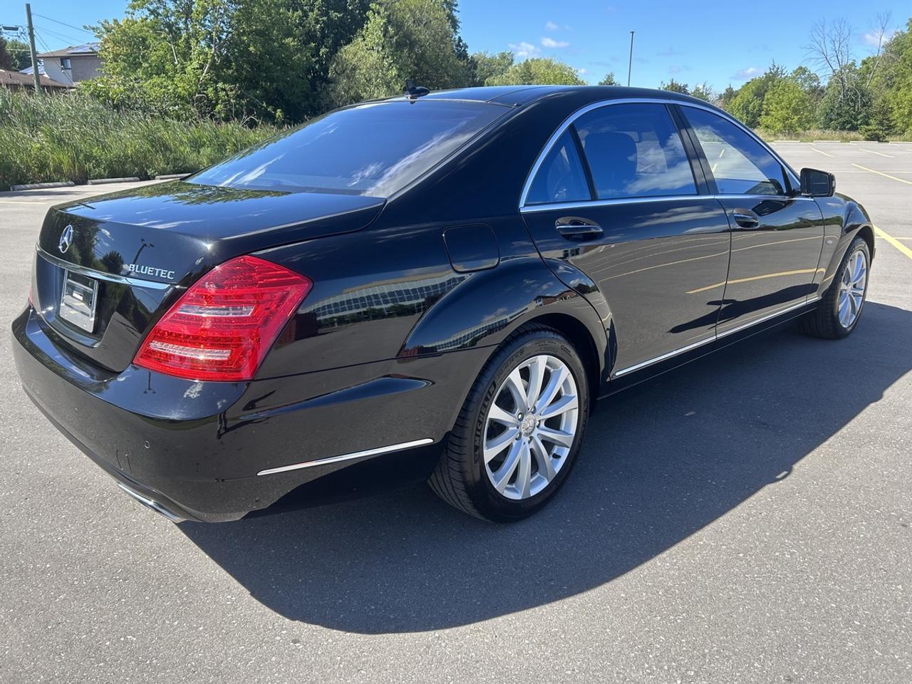 2012 Mercedes-Benz S-Class S 350 Bluetec Photo