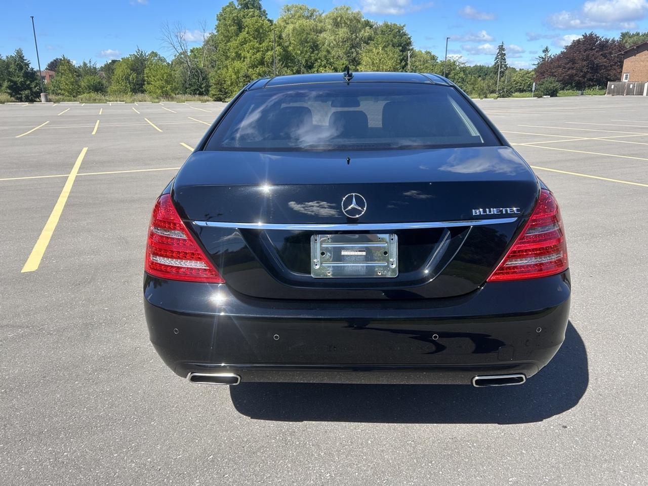 2012 Mercedes-Benz S-Class S 350 Bluetec Photo3