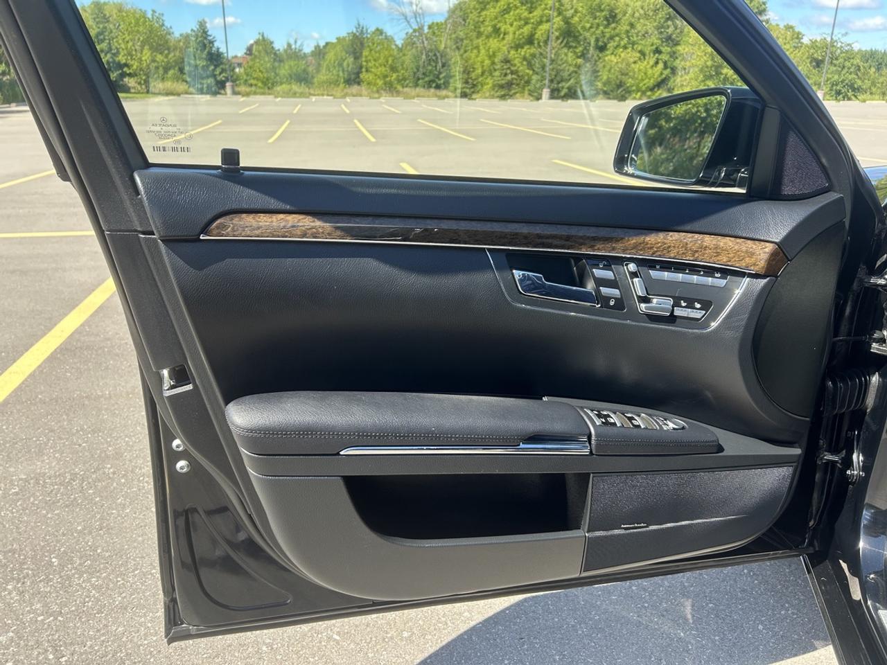 2012 Mercedes-Benz S-Class S 350 Bluetec Photo
