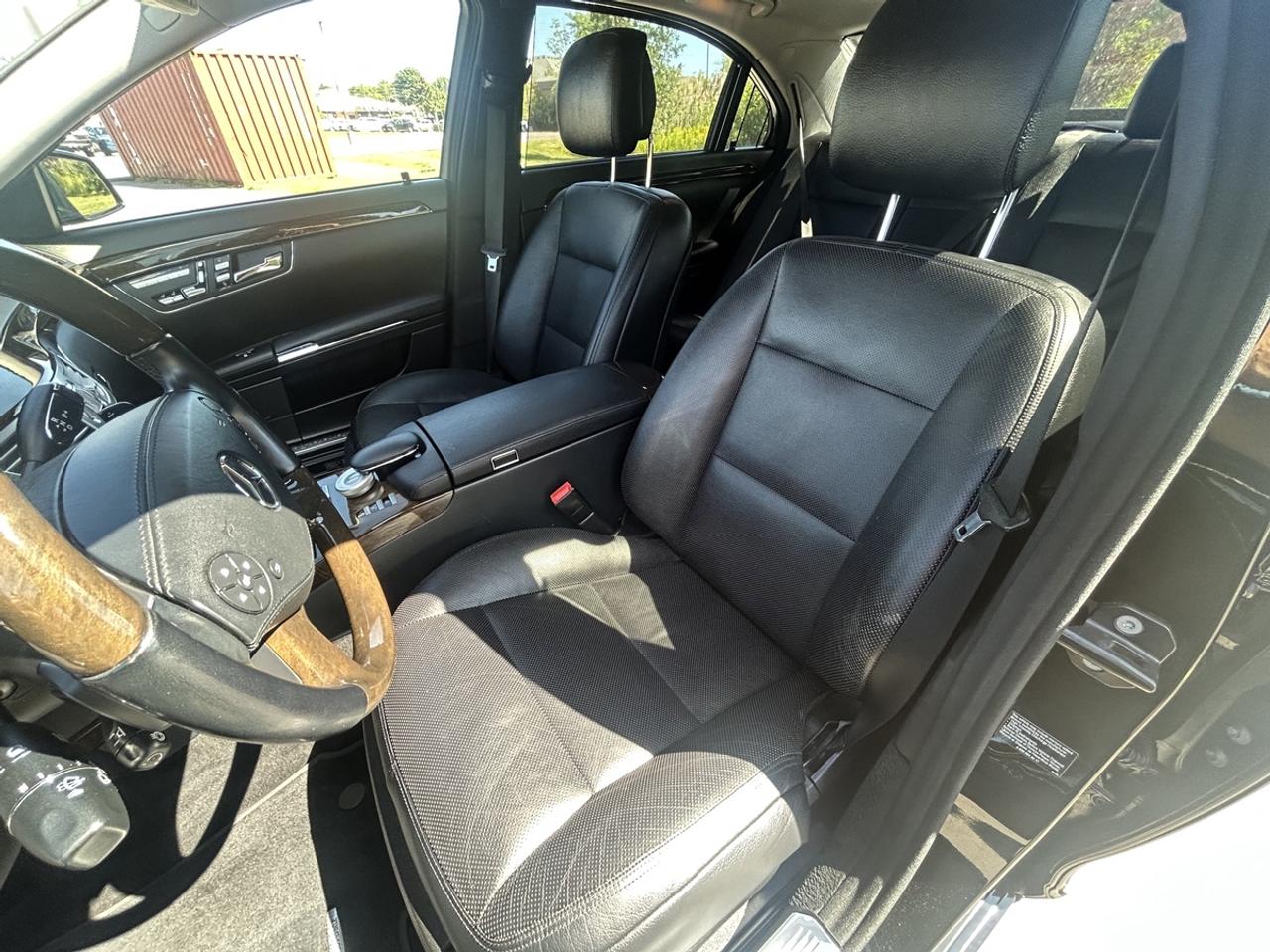 2012 Mercedes-Benz S-Class S 350 Bluetec Photo