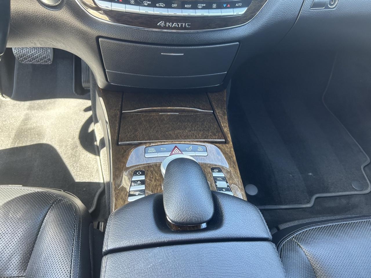 2012 Mercedes-Benz S-Class S 350 Bluetec Photo